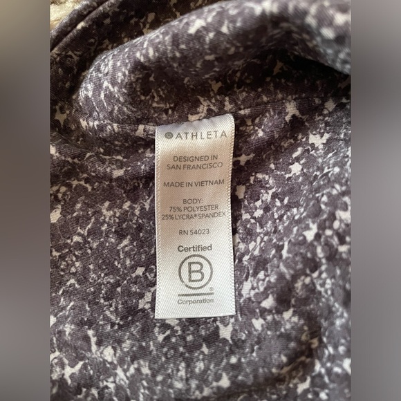 Athleta Salutation Pebble Beach Tight Leggings Small - Picture 5 of 5